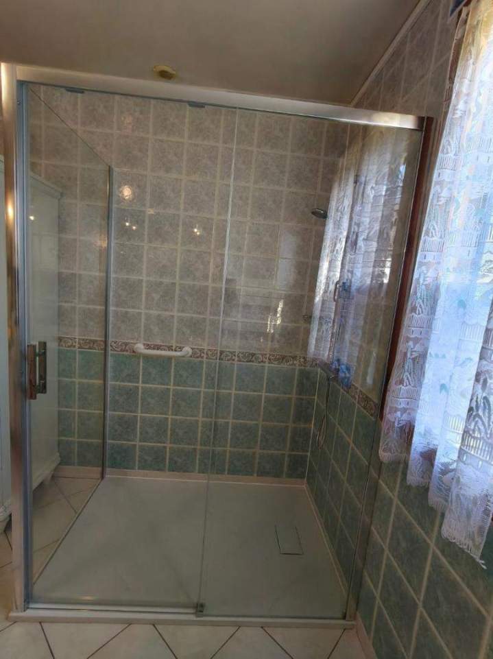 Grande douche Saint-Germain-des-Prés